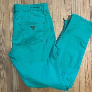 Ladies Guess jeans